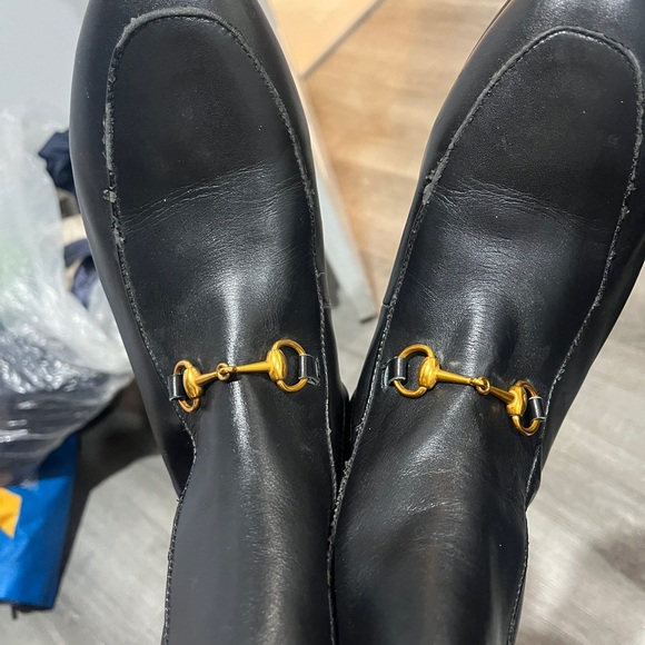Gucci Black Leather Ankle Boots with Gold Buckle Size 41 - Picture 7 of 9